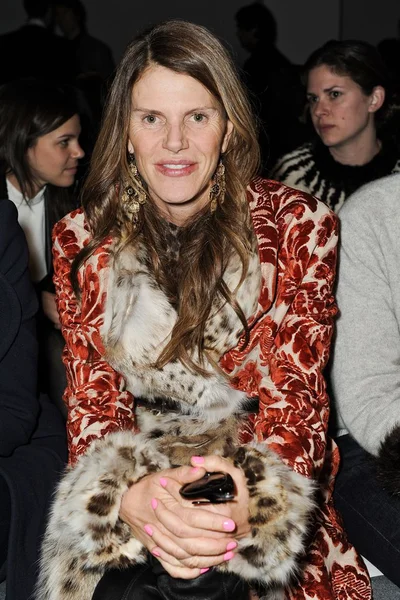 Look 3